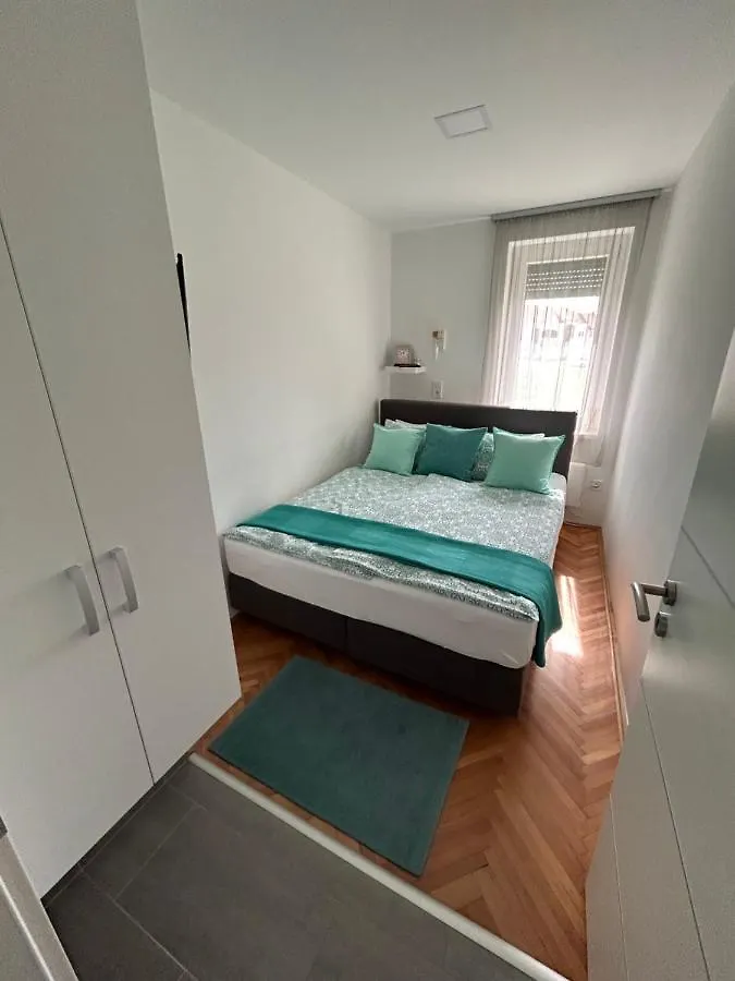 Gabend'I Apartman Eger